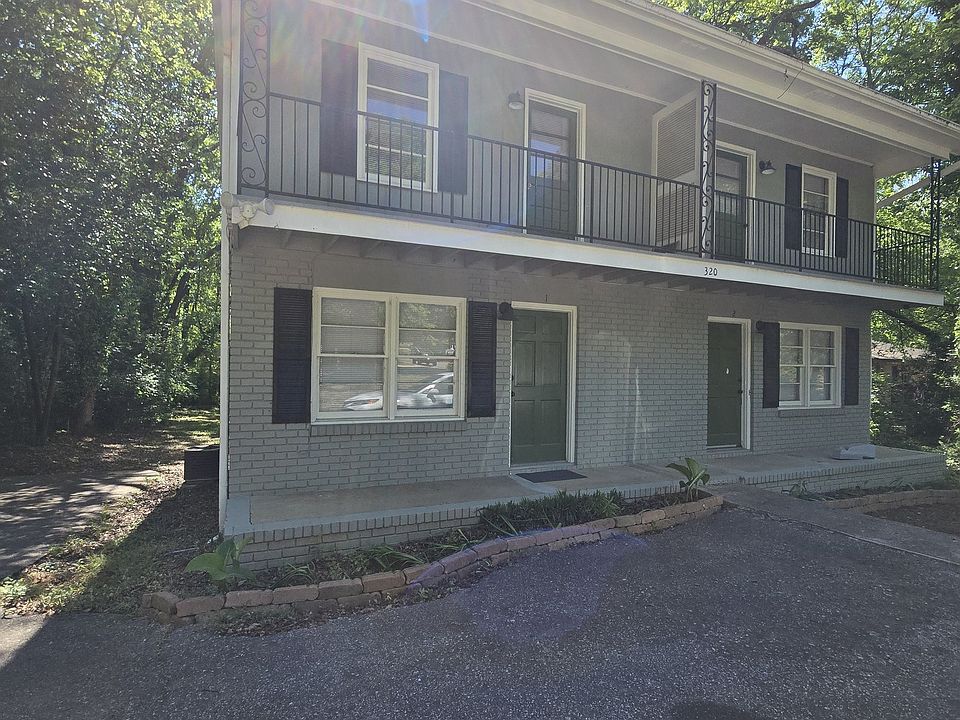 1st image of 320 Vine St #2