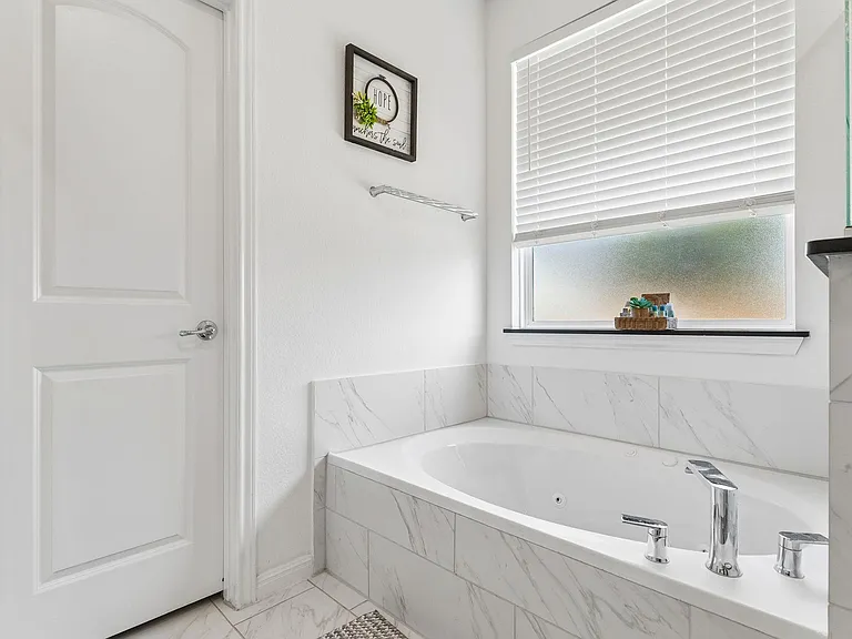 228 High Mesa Dr — Photo 10