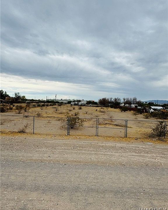 2nd image of 1570 E Los Gauchos Road