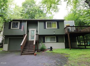 197 Boulder Rd, Lake Ariel, PA 18436