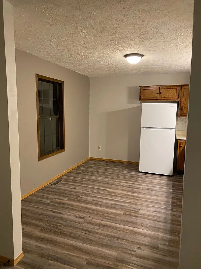 Move-in ready! — Photo 3