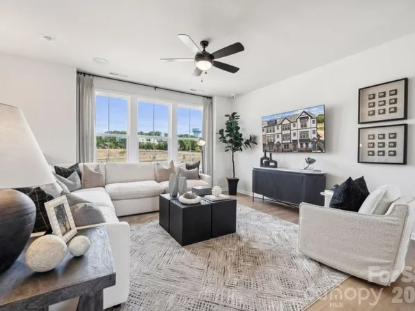 566 Silver Star Blvd, Indian Trail, NC 28079
