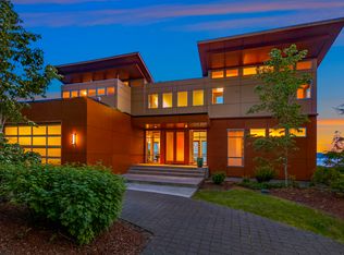 3409 SW Seola Ln, Seattle, WA 98146