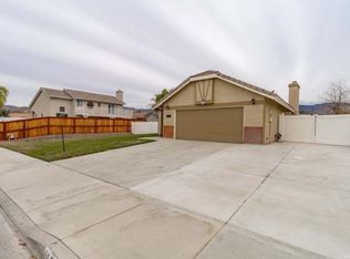 44472 Galicia Dr, Hemet, CA 92544
