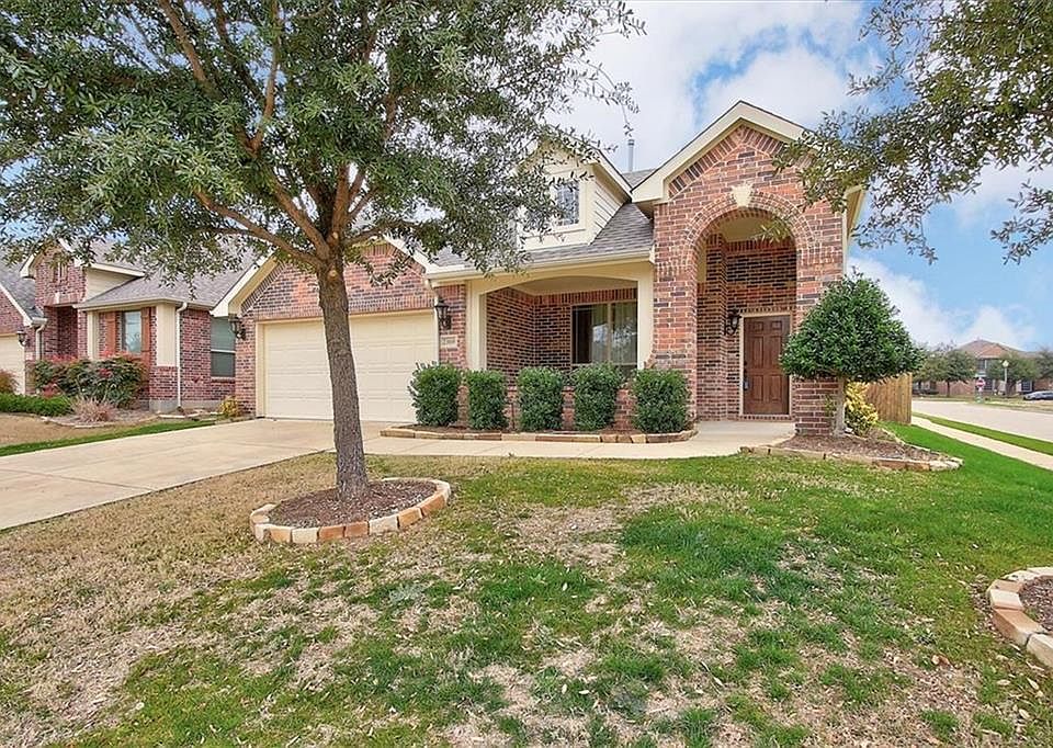 1st image of 2369 Aurora Dr