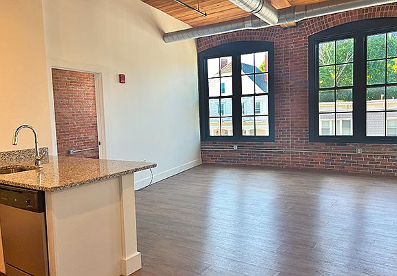 2nd image of 60 Water St #3006