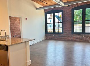 60 Water St #6, North Andover, MA 01845