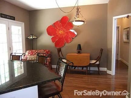 Breakfast Nook