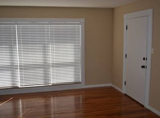 12563 Old Tesson Rd APT C, Saint Louis, MO 63128