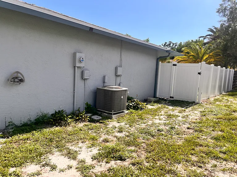 2420 Briar Oak Cir — Photo 8