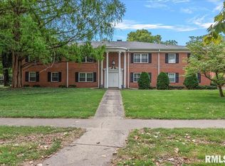 1301 S Douglas Ave APT C, Springfield, IL 62704