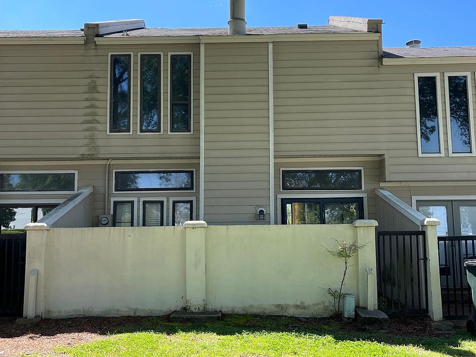 1st image of 8158 Harley St