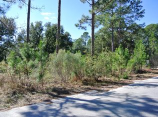 9045 Larker Woods Rd, Navarre, FL 32566