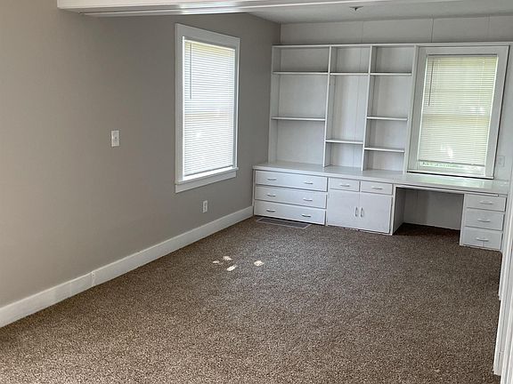 2nd image of 2305 N Elmwood Ave