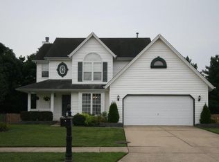 240 Waterford Crystal Dr, Dardenne Prairie, MO 63368
