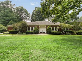 54579 Whispering Oak Dr, Mishawaka, IN 46545