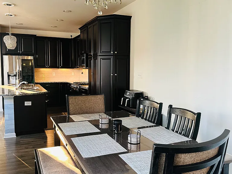 2816 Mondrian Ln — Photo 12