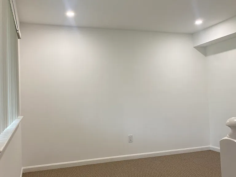 204 Essex Dr #1 — Photo 4