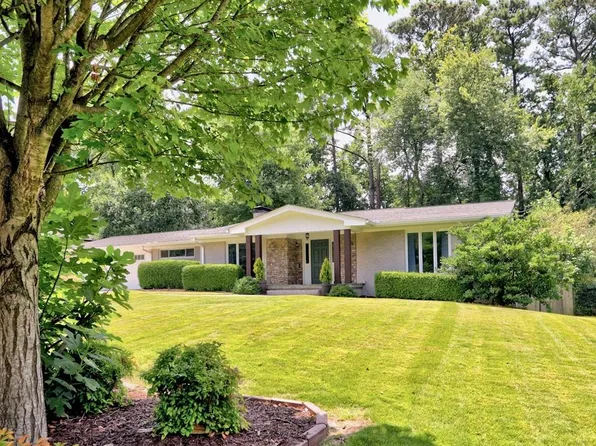 715 Glenforest Rd, Sandy Springs, GA 30328