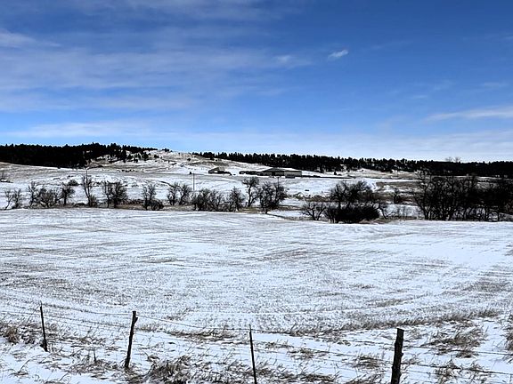 3rd image of R1 Mustang Valley Rd