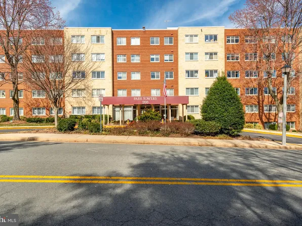 200 N Maple Ave APT 407, Falls Church, VA 22046