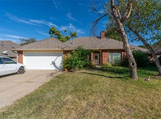 12413 Croydon Rd, Midwest City, OK 73130