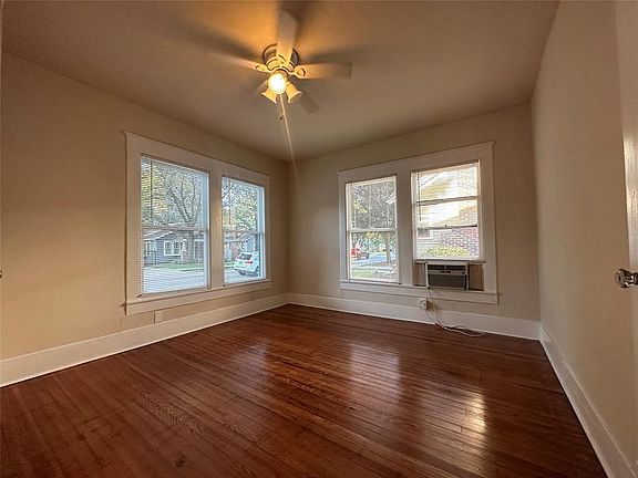 5th image of 912 W Melwood St
