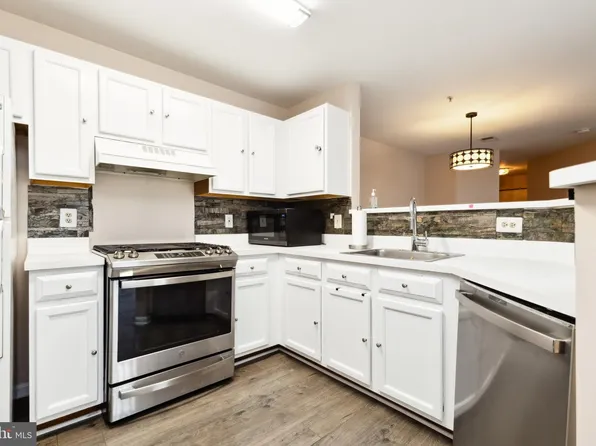 11009 Kinship Ct APT 303, Manassas, VA 20109