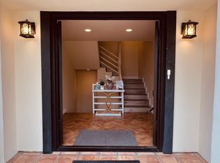 4324 Saltillo St, Woodland Hills, CA 91364
