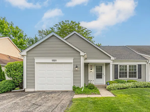 1321 Spalding Dr, Mundelein, IL 60060