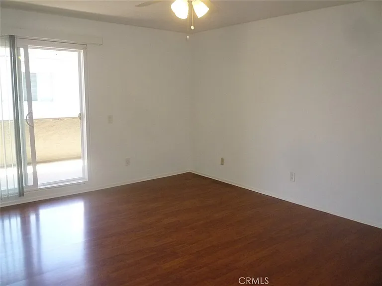 2317 Marshallfield Ln #B — Photo 18
