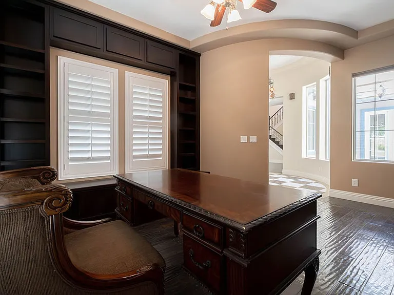 10387 Sweet Laurel St — Photo 2