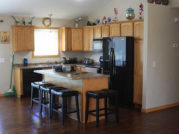 5th image of 3837 Blossom St NW