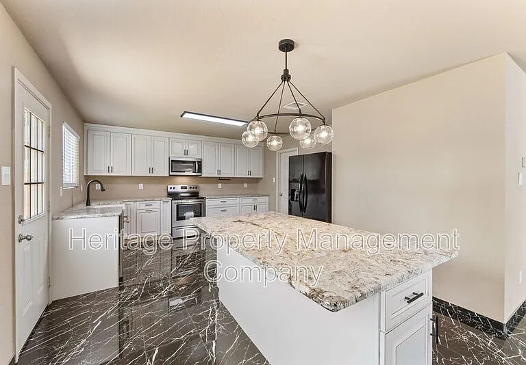 5819 Providence Oak — Photo 12