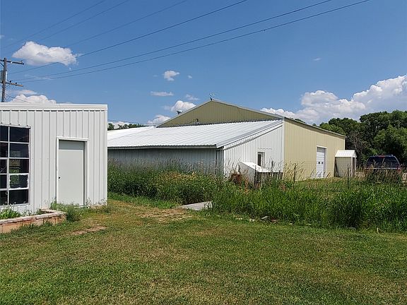 2nd image of 23 Walrath St