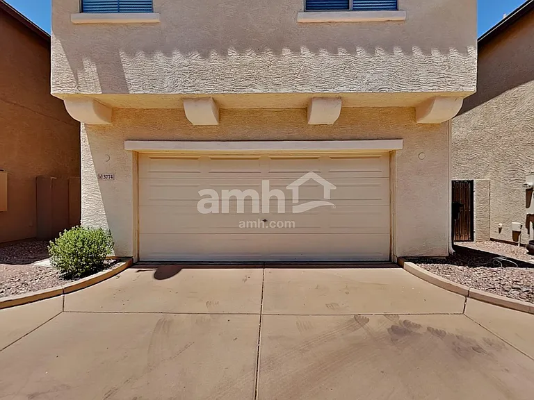 3774 E Santa Fe Ln — Photo 23
