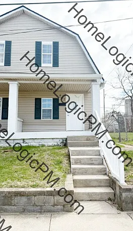 3 bed, 1.0 bath, $1,185 — Photo 1