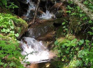 1075 Laurel Rdg N, Maggie Valley, NC 28751