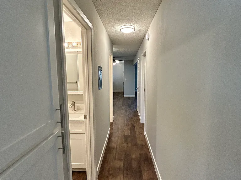 3295 Brookdale Dr #4 — Photo 28