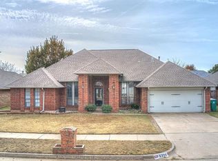 8316 NW 106th St, Oklahoma City, OK 73162