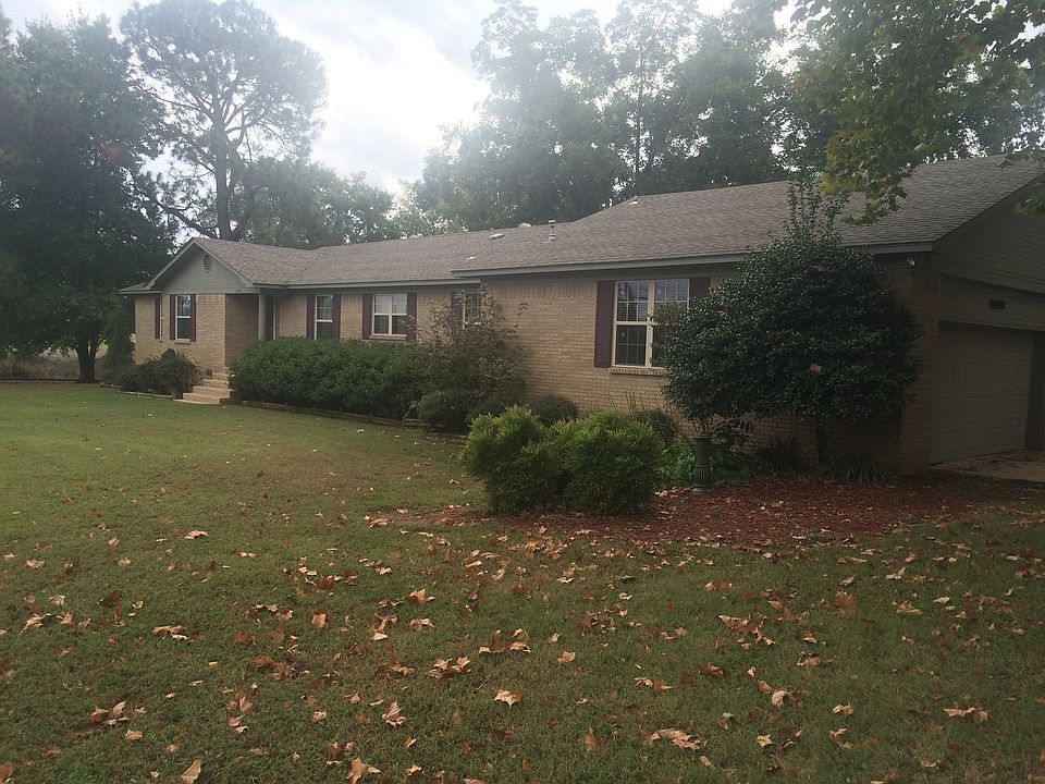 1st image of 500 E 19th St