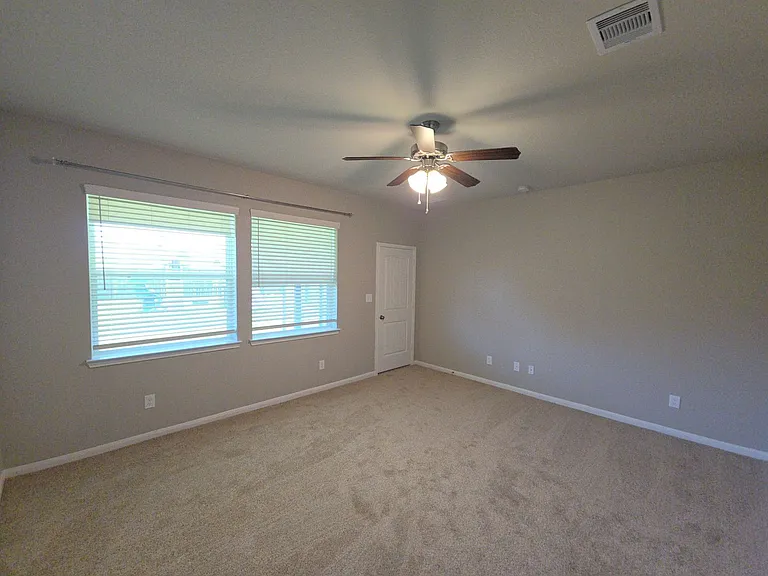 14114 Little River Dr — Photo 4