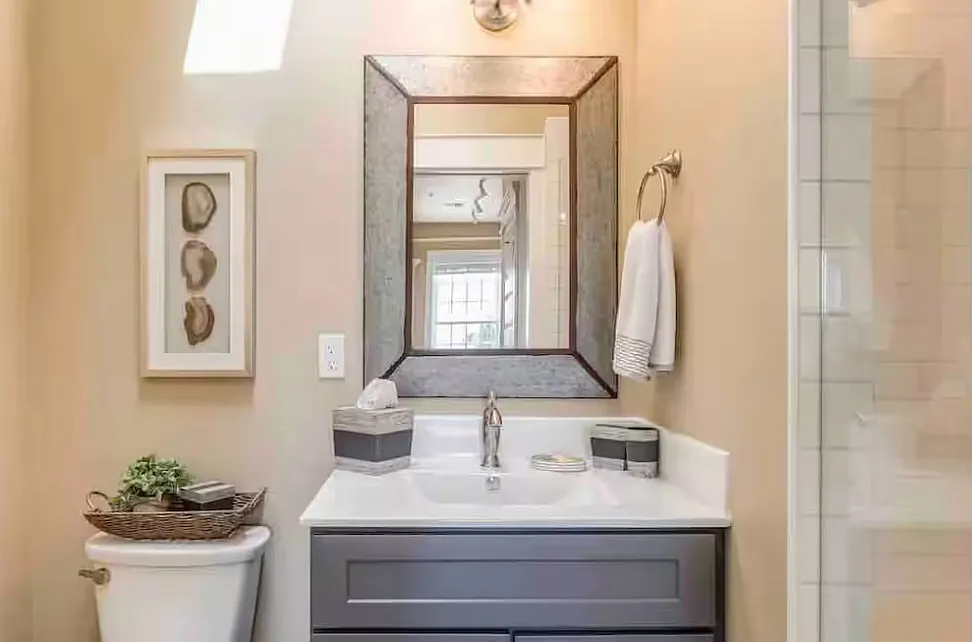 1 bed, 650 sqft, $2,400 — Photo 4