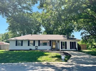 3610 W Nickell Ter, Saint Joseph, MO 64506