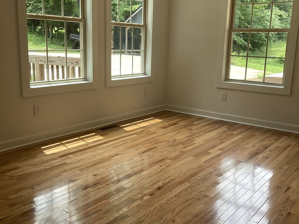2nd image of 11114 Moss Branch Rd