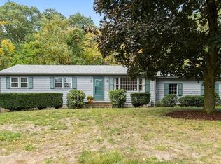 21 Whippletree Rd, Chelmsford, MA 01824