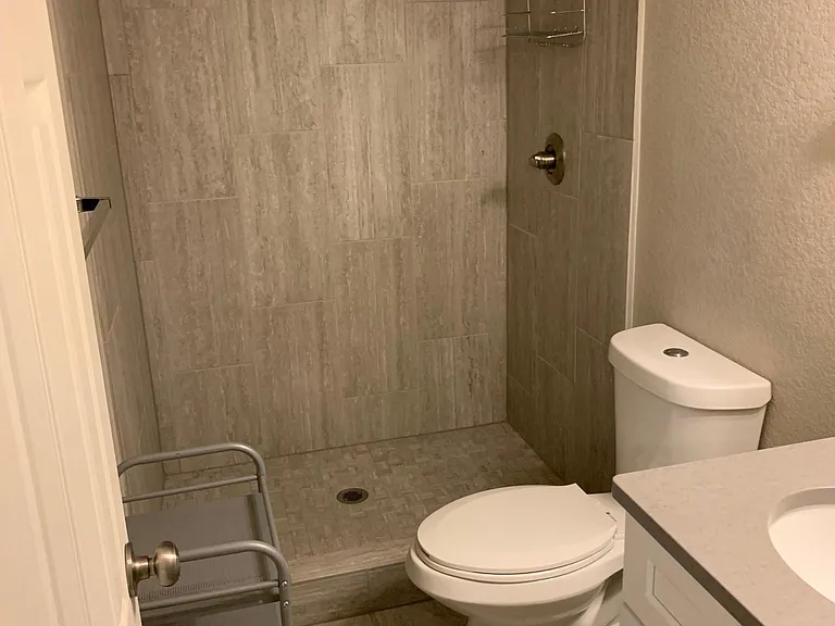 1328 Winona Ct — Photo 10
