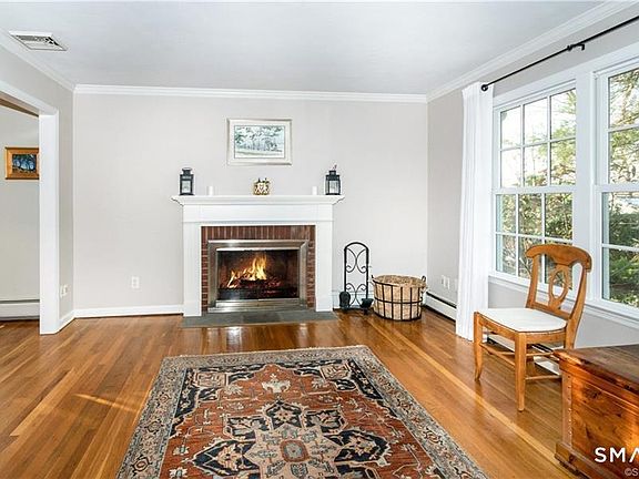 2nd image of 16 Lawn St