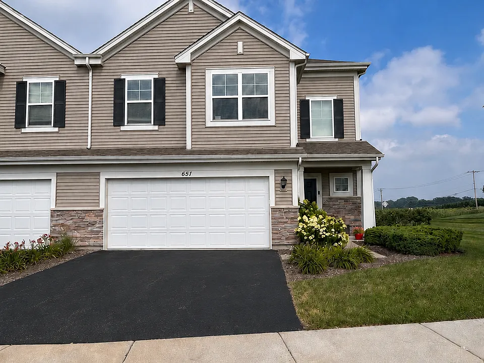 651 Anchorage Ct