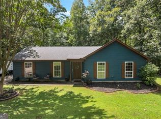 6707 Spring Head Dr, Flowery Branch, GA 30542